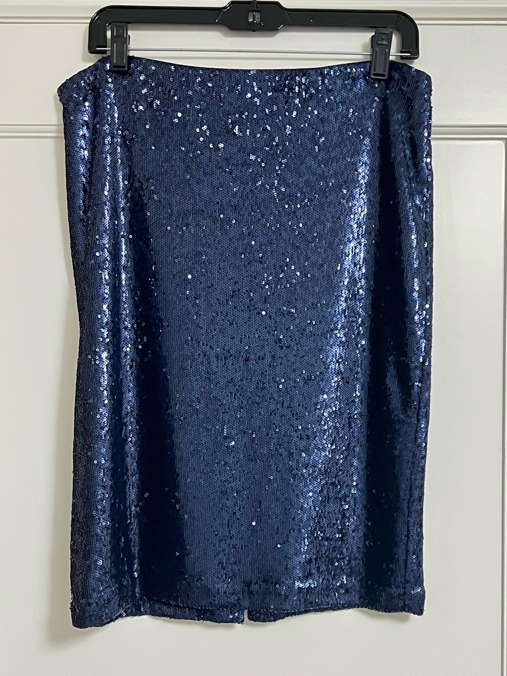 White House Black Market Navy Sequin Pencil Skirt